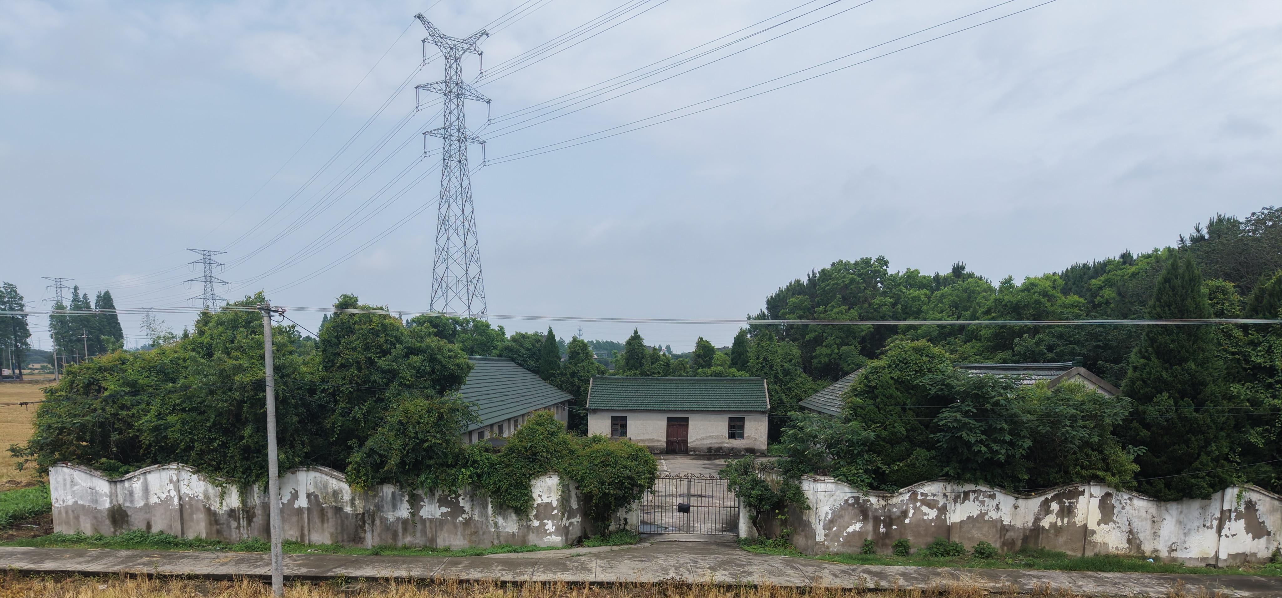 望海街道凤凰社区骨灰堂
