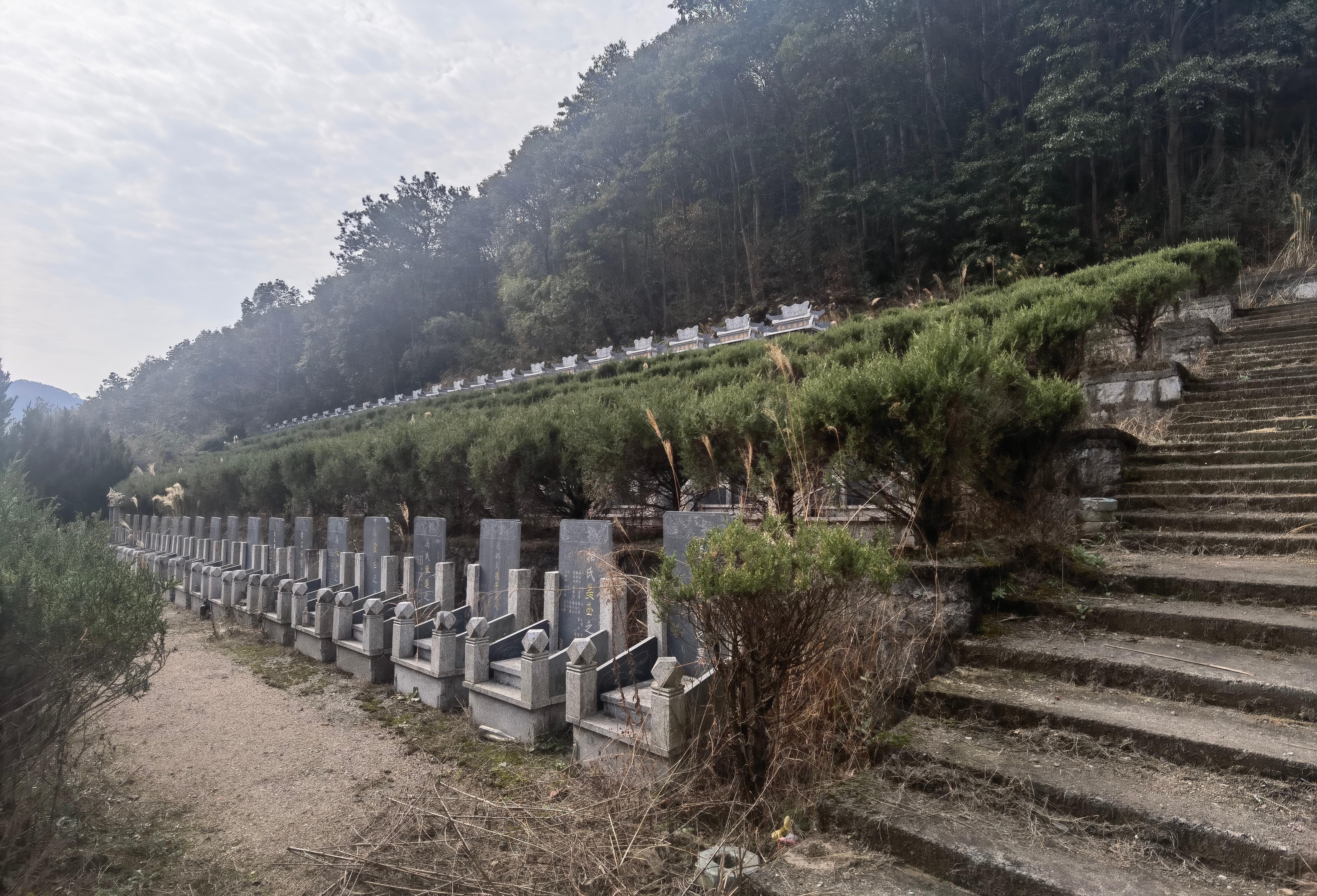 马溪片级公墓园区图片