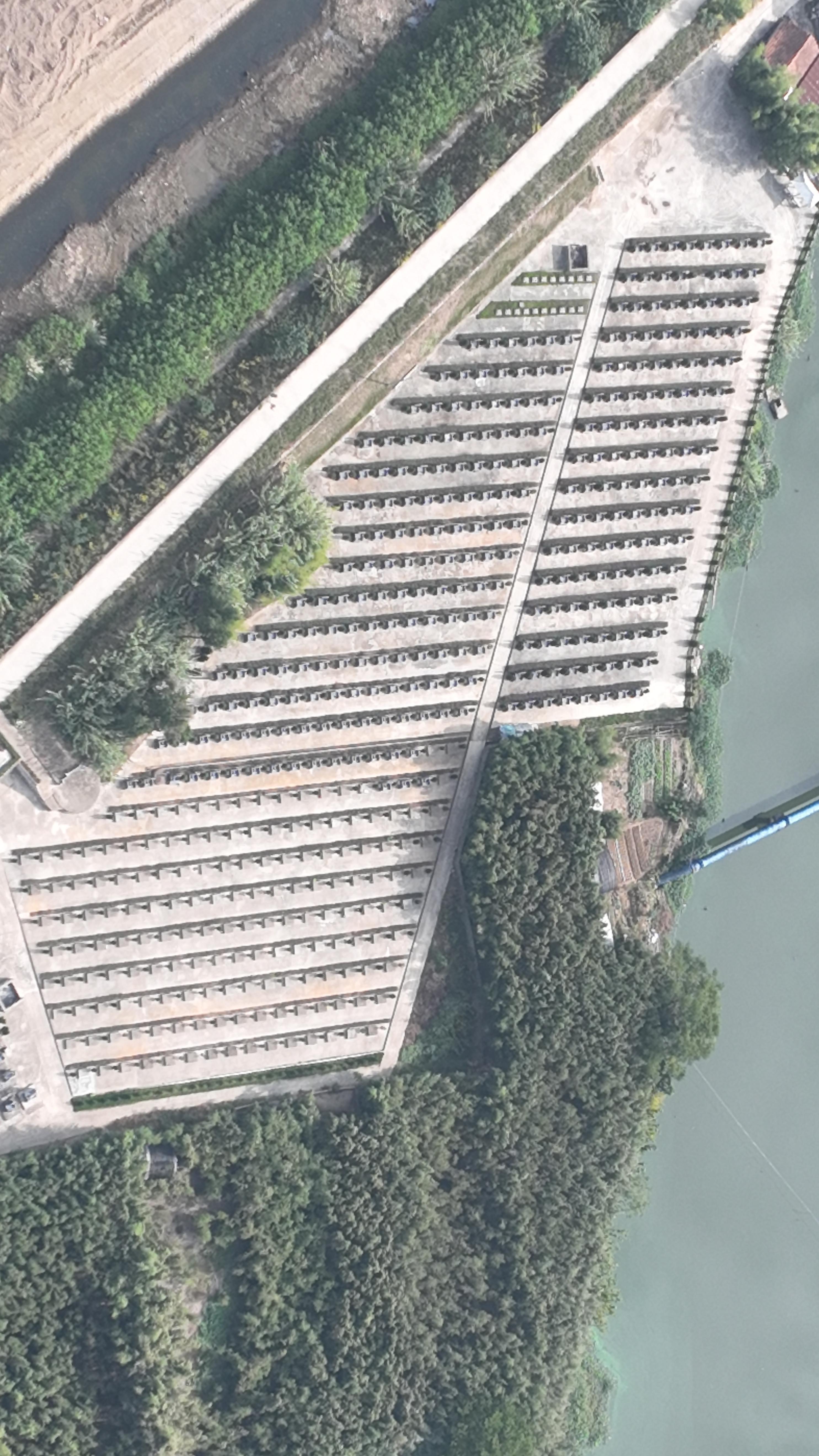 嵊州市石璜镇片级公墓园区图片