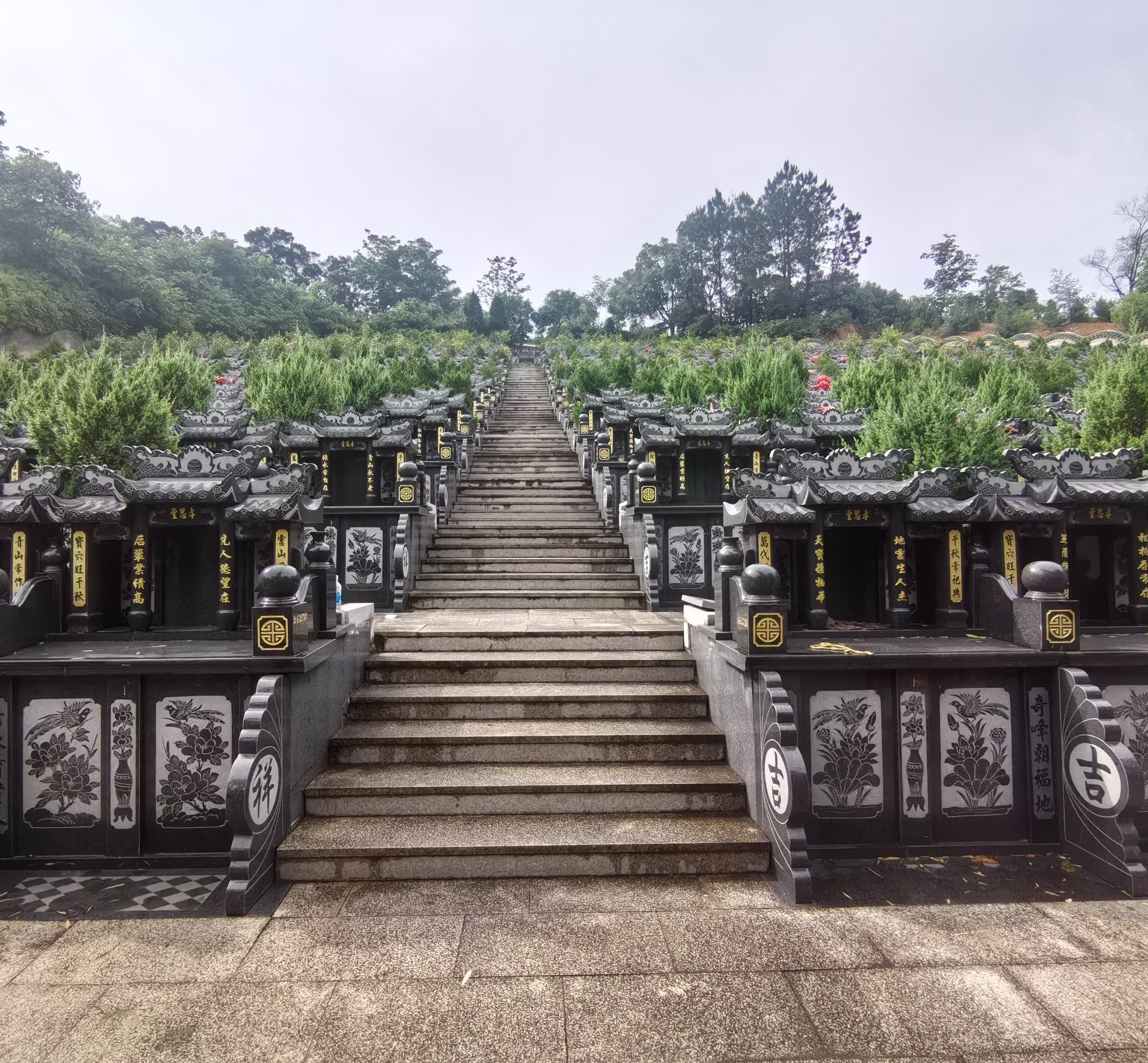 鳌江镇解元村公益性墓地园区图片