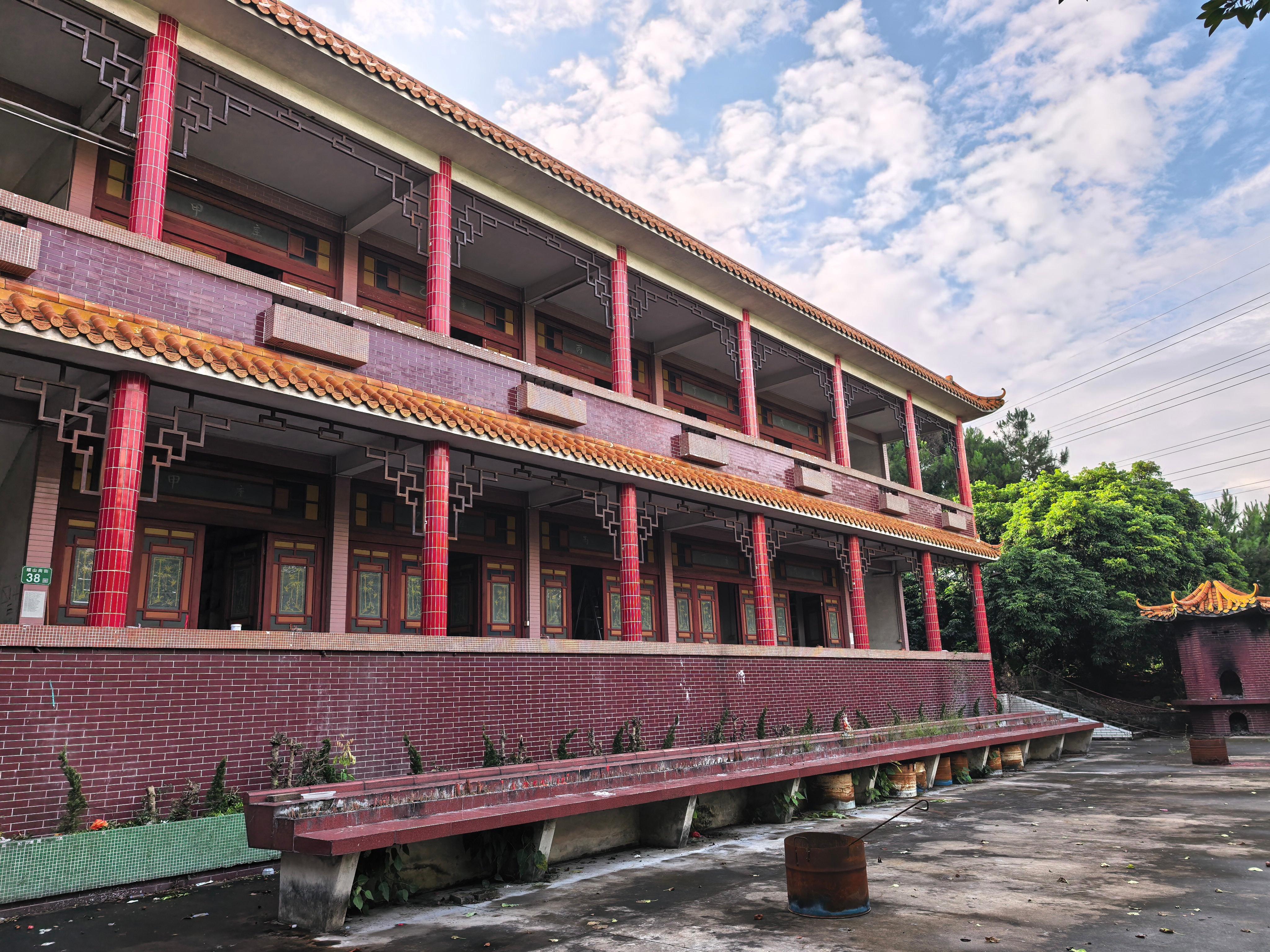广州市番禺区东环街蔡一村骨灰楼园区图片