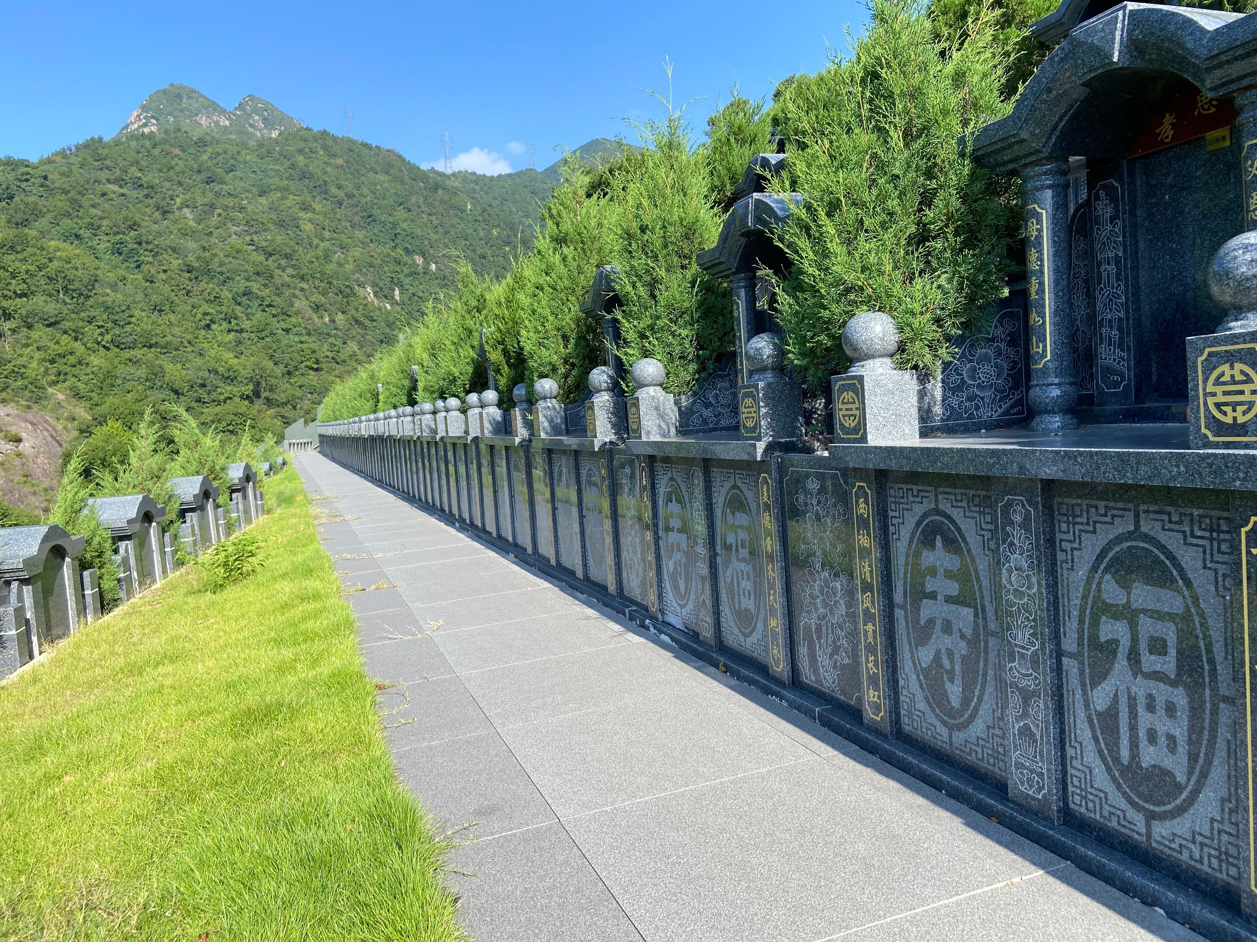 温州市瓯海区丽岙街道泊岙村寺后山生态墓地园区图片