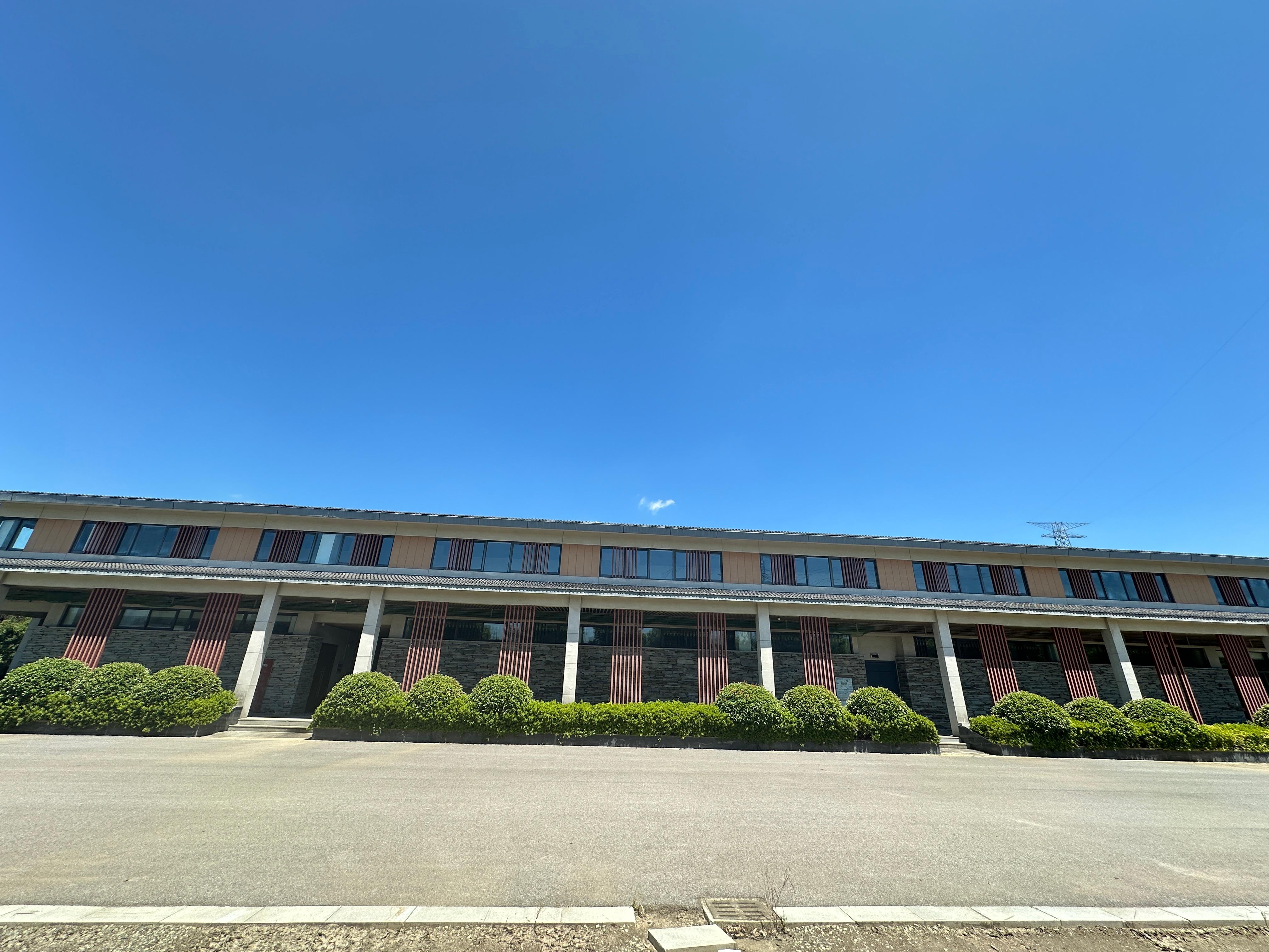 南京市江宁区秣陵街道石龙山纪念堂园区图片