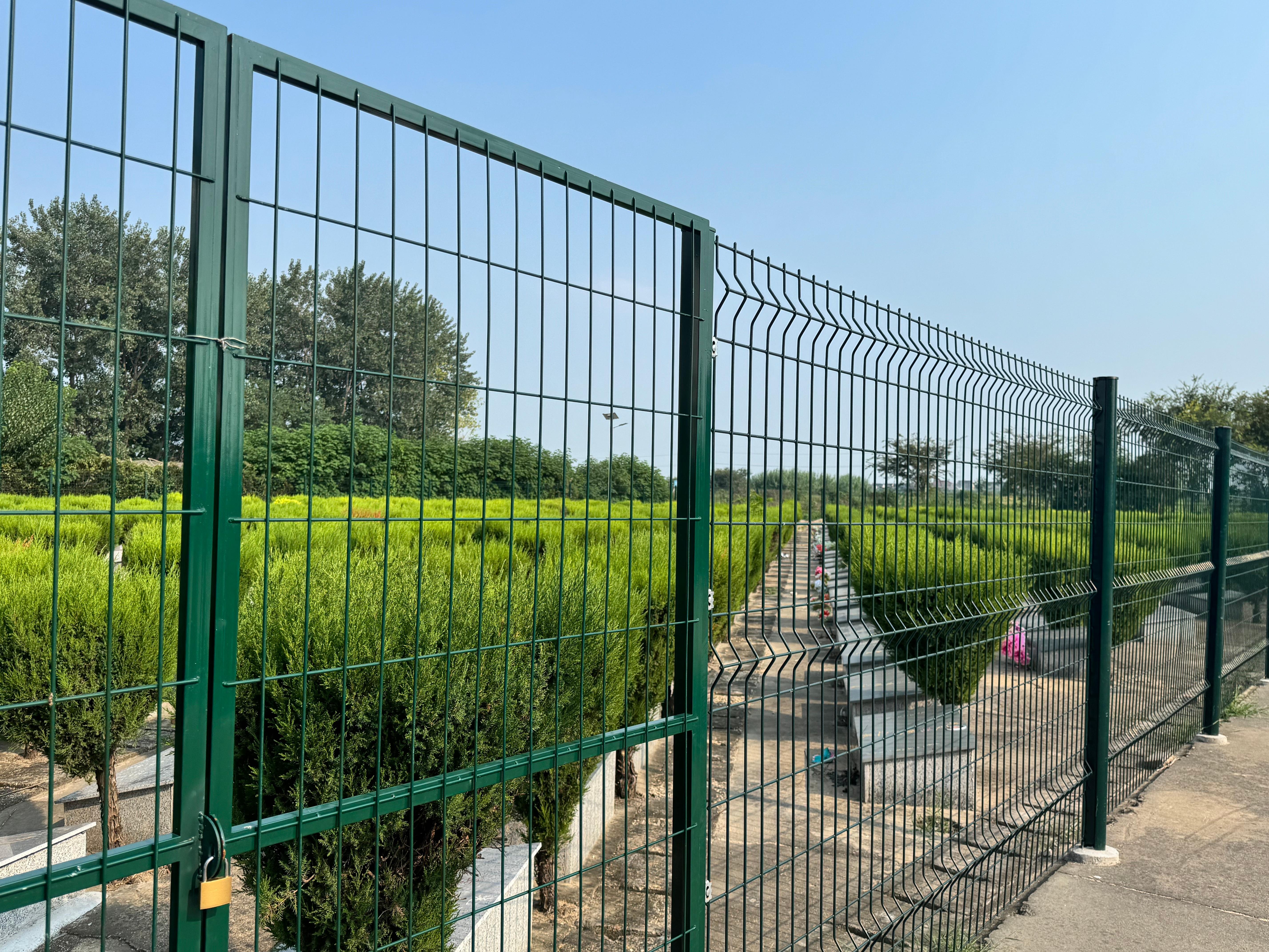 泰兴市广陵镇兴宁公墓园区图片